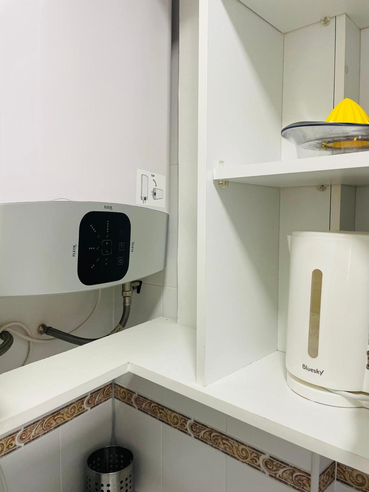 Apartamento junto a la playa en el centro de Conil, con Aire Acondicionado y Wifi Conil De La Frontera Exterior foto
